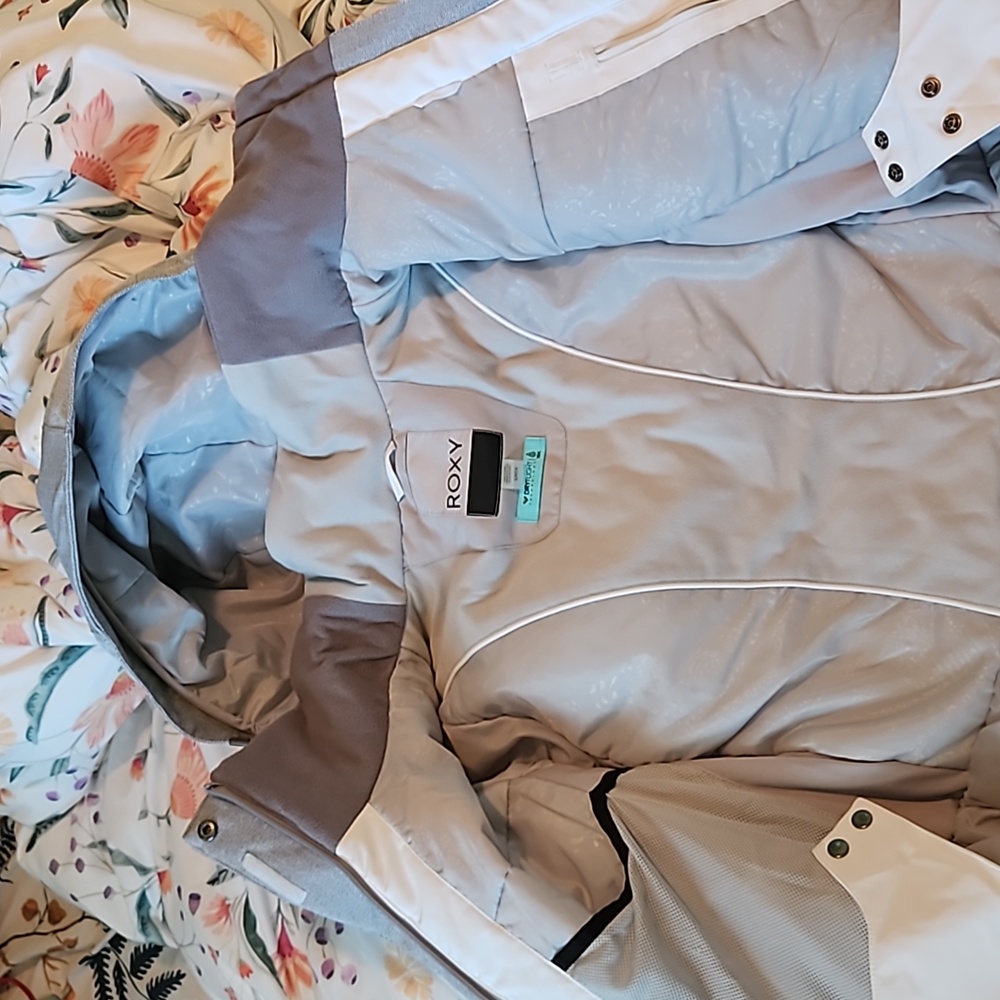 Roxy Snow Jacket - image 2